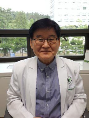 1대 회장단 회장 고인창