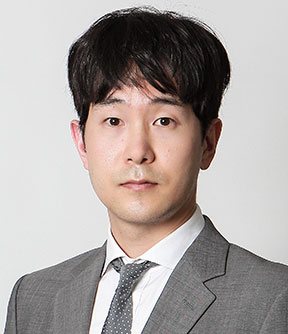 총무 김재곤