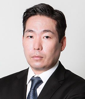 총무 이태근